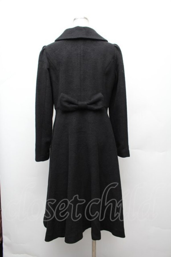 画像2: Secret Honey / ケープ付きコート(101匹わんちゃんver.)  黒ｘキナリ S-26-01-17-042-CA-CO-HR-ZS (2)