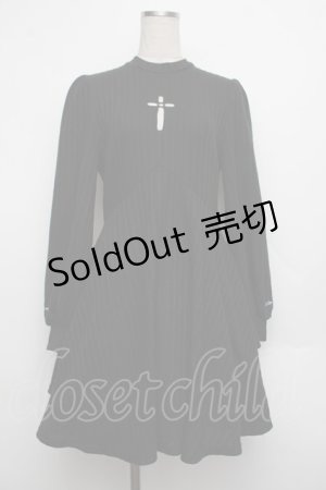 画像: NieR Clothing / クロスニットワンピース  黒 S-26-01-17-065-PU-OP-HR-ZS