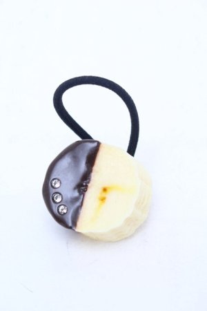 画像: Q-pot. / バナナチョコヘアゴム  イエローｘブラウン S-26-01-17-009-QP-AC-AS-ZS