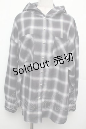 画像: axes femme / フード付きチェックシャツ  グレー S-26-01-21-021-AX-BL-AS-ZS