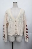 画像1: axes femme POETIQUE / ビジューボタンニットカーディガン  オフ S-26-01-25-020-AX-TO-AS-ZS (1)