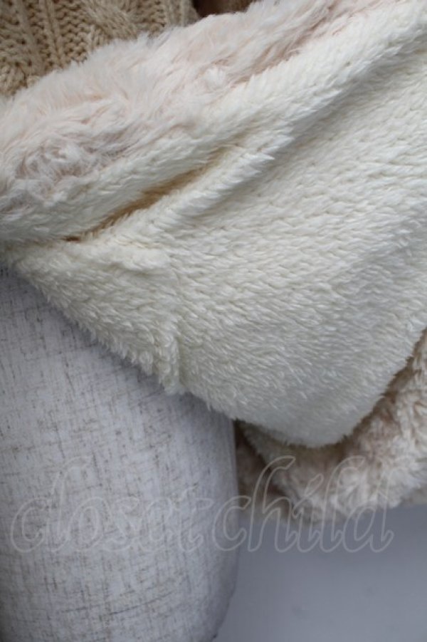 画像2: axes femme / ニット&ボアリバーシブルカーディガン  オフ S-26-01-25-024-AX-TO-AS-ZS (2)