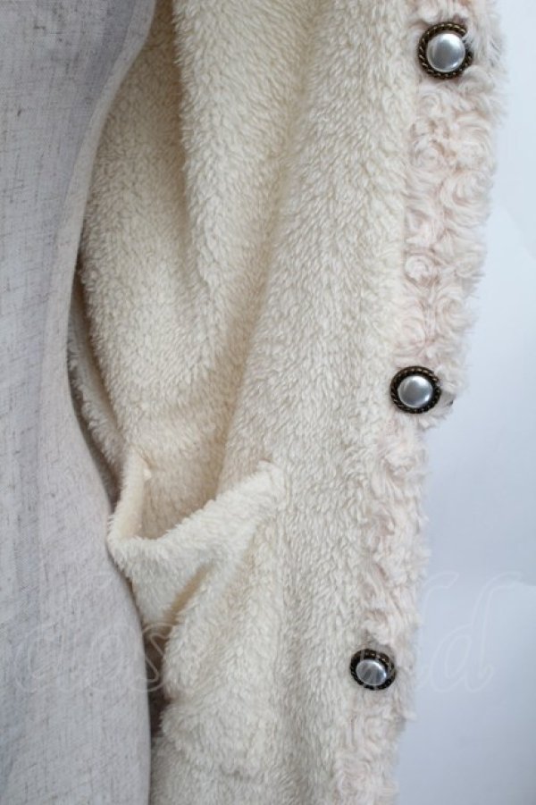 画像3: axes femme / ニット&ボアリバーシブルカーディガン  オフ S-26-01-25-024-AX-TO-AS-ZS (3)