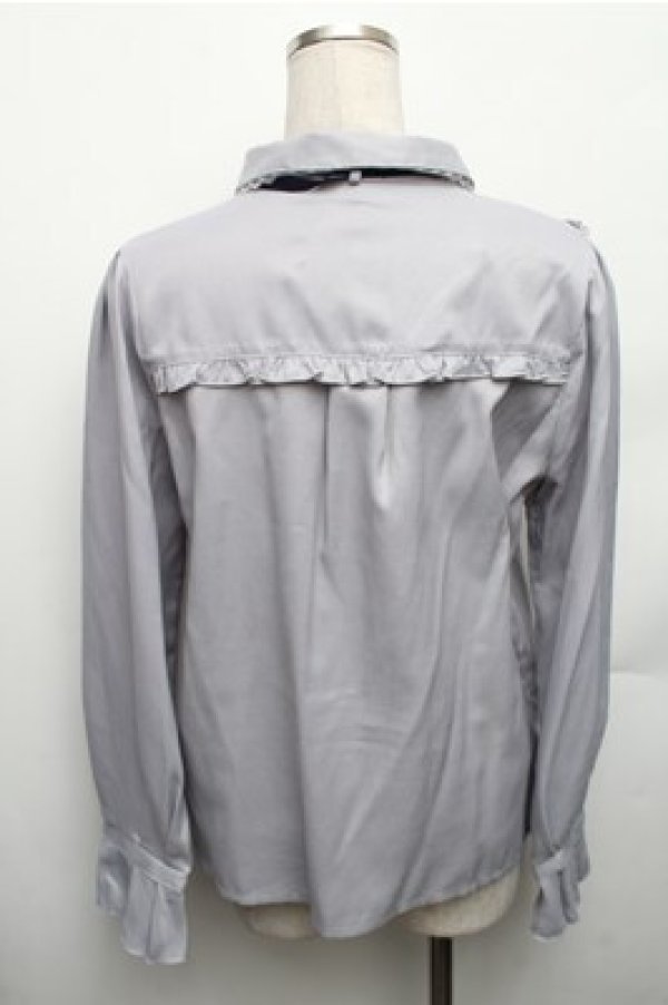 画像2: axes femme / 襟付刺繍ブラウス  サックス S-26-01-26-016-AX-BL-AS-ZS (2)