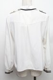 画像2: Amavel / Divine Knight ダブルボタンブラウス  白 S-26-01-28-005-CA-BL-HR-ZS (2)