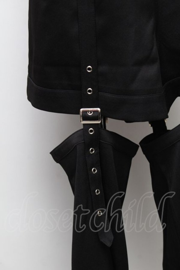 画像4: Amavel / Gothic Punk Nostalgic レッグカバーショートパンツ  黒 S-26-01-28-057-CA-PA-HR-ZS (4)