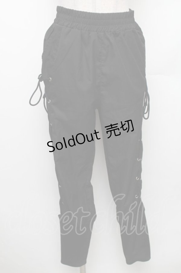画像1: NieR Clothing / サイド編み上げパンツ F 黒 S-26-01-28-059-PU-PA-TE-ZT0308S (1)