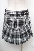 画像2: SEXY DYNAMITE LONDON / フラップ付チェックスカート S 黒ｘ白 S-26-01-31-1036-PU-SK-HR-ZS (2)
