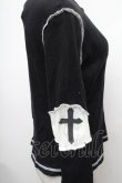 画像4: BPN / 胸元刺繍切替カットソー  黒ｘ白 S-26-01-31-1013-GO-TO-HR-ZS (4)