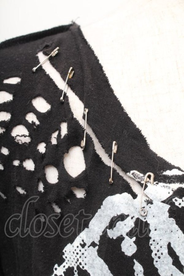 画像4: SEXY DYNAMITE LONDON / セディショナリーズカットソー  黒 S-26-01-31-1014-PU-BL-HR-ZS (4)