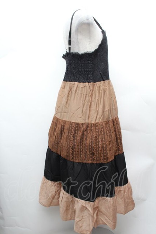 画像2: axes femme NOSTALGIE / 配色ティアードキャミワンピース  黒ｘブラウン S-26-02-04-035-AX-OP-AS-ZS (2)