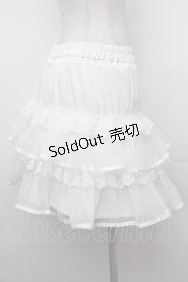 画像2: axes femme POETIQUE / ボリュームティアードミニスカート  白 S-26-02-04-042-AX-SK-HR-ZS (2)