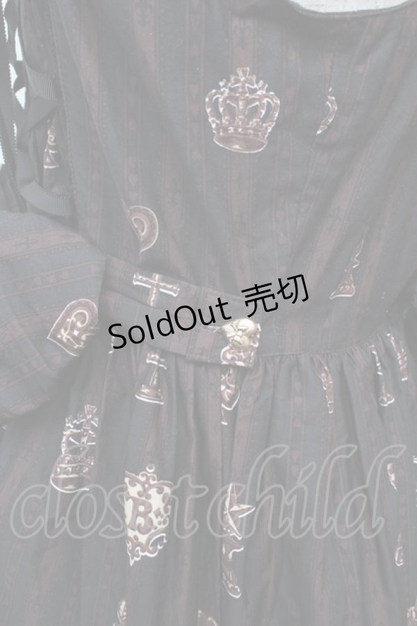 画像4: BABY,THE STARS SHINE BRIGHT / チェスアリス〜あの日の私の宝物〜柄ジャンパースカートI  黒ｘブラウン S-26-02-05-062-BA-OP-AS-ZS (4)