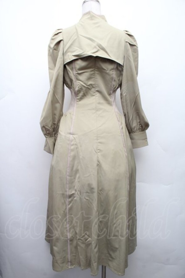 画像2: axes femme POETIQUE / デコルテ開きラインワンピース  グリーン S-26-02-09-034-AX-OP-HR-ZS (2)