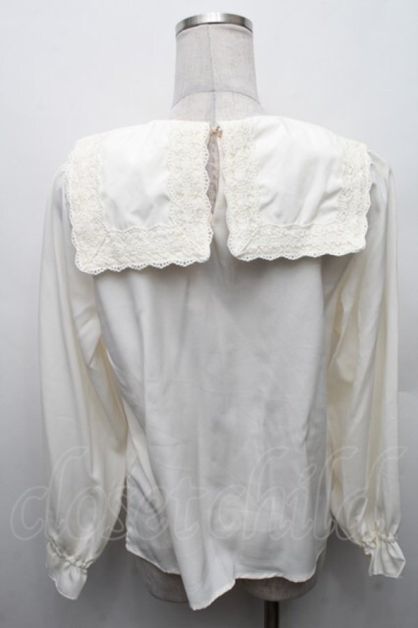 画像2: axes femme POETIQUE / ビッグカラープルブラウス  オフ S-26-02-10-028-AX-BL-HR-ZS (2)