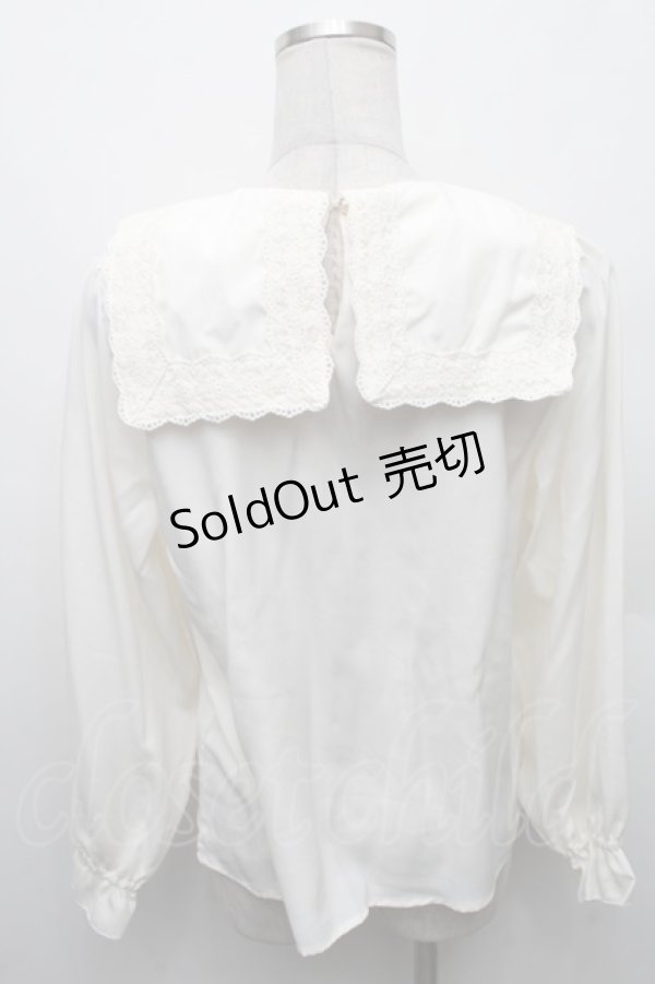 画像2: axes femme POETIQUE / ビッグカラープルブラウス  オフ S-26-02-10-028-AX-BL-HR-ZS (2)