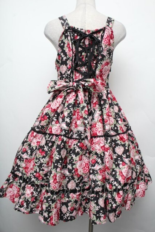 画像2: BABY,THE STARS SHINE BRIGHT / シュガーブーケ〜永遠の乙女の憧れ〜柄ジャンパースカートIII  黒ｘピンク S-26-02-15-042-BA-OP-HR-ZS (2)