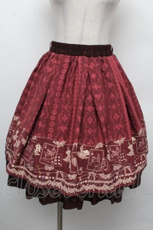 画像: axes femme / トランプメルヘン柄スカート/Disney  ワイン S-26-02-15-055-AX-SK-HR-ZS