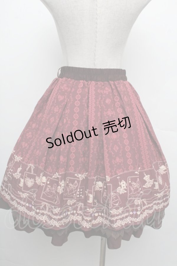 画像2: axes femme / トランプメルヘン柄スカート/Disney  ワイン S-26-02-15-055-AX-SK-HR-ZS (2)