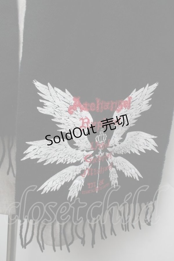 画像2: MAM / 羽根プリントマフラー  黒 S-26-02-15-003-LO-ZA-HR-ZS (2)