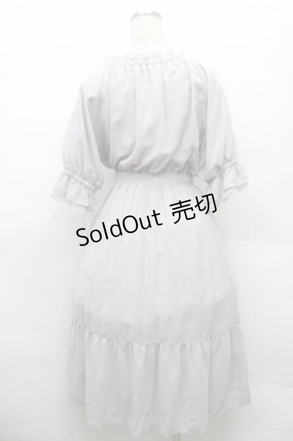 画像2: MAJESTIC LEGON / 花柄ワンピース  グレー S-26-02-17-033-LO-OP-AS-ZS (2)