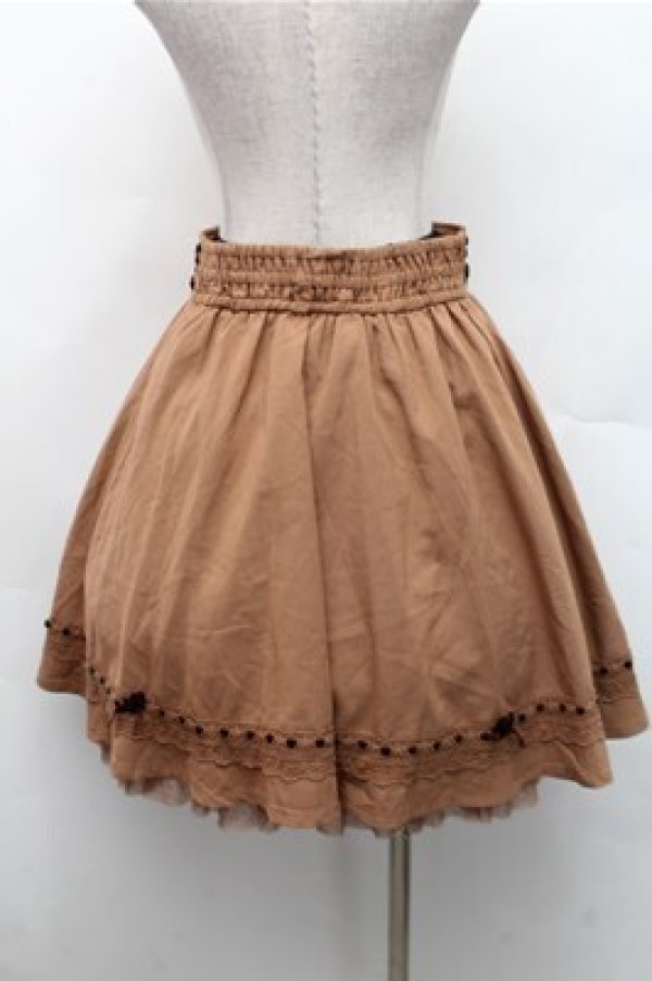 画像2: axes femme POETIQUE / 刺繍入り雪柄ミドルスカート  ベージュ S-26-02-17-053-AX-SK-HR-ZS (2)