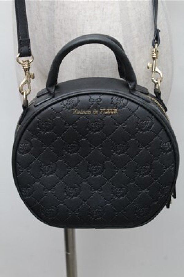 画像1: Maison de FLEUR / モノグラムハットケース型バッグ  黒 S-26-02-17-010-LO-BG-HR-ZS (1)