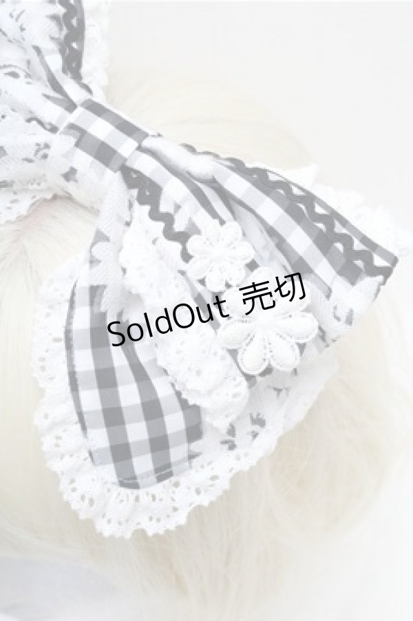 画像2: BABY,THE STARS SHINE BRIGHT / Fragrant Floral Menuetカチューシャ  黒ｘ白 S-26-02-17-004-BA-AC-HR-ZS (2)