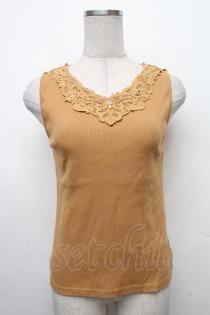 画像: axes femme / モチーフレースタンク  からし S-26-02-18-029-AX-TO-HR-ZS