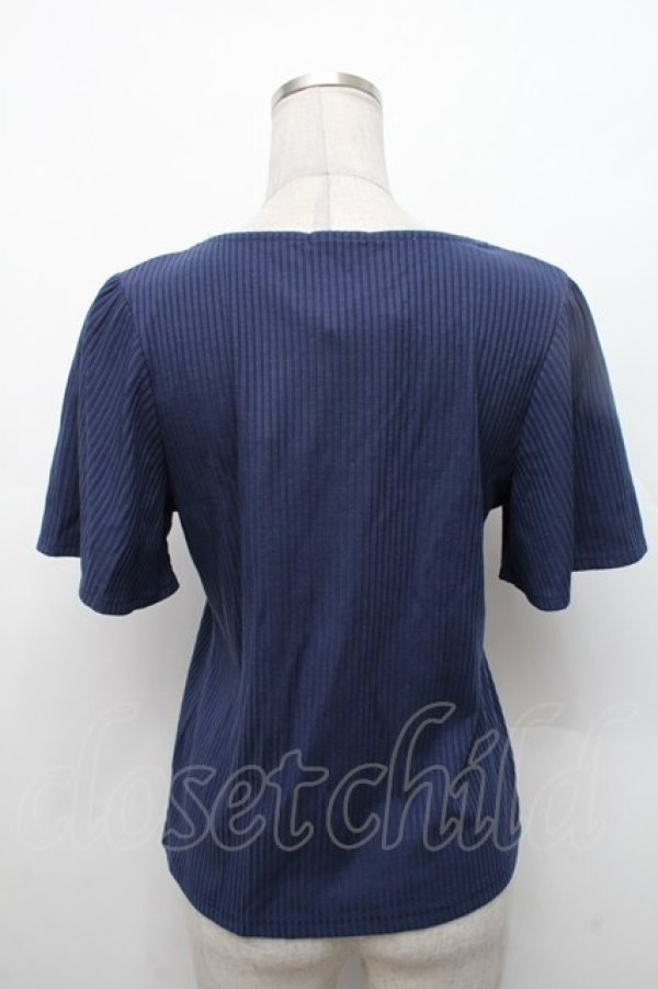 画像2: axes femme / 花刺繍スカラップレースプルオーバー  紺 S-26-02-18-045-AX-TO-HR-ZS (2)