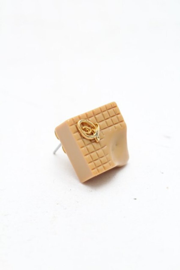 画像2: Q-pot. / キャラメル&トゥースピアス  ブラウン S-26-02-18-002-QP-AC-AS-ZS (2)