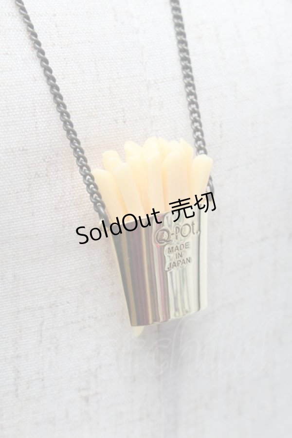 画像4: Q-pot. / Q-pot. ダイナーラッキーフレンチフライネックレス  ゴールド S-26-02-18-017-QP-AC-AS-ZS (4)