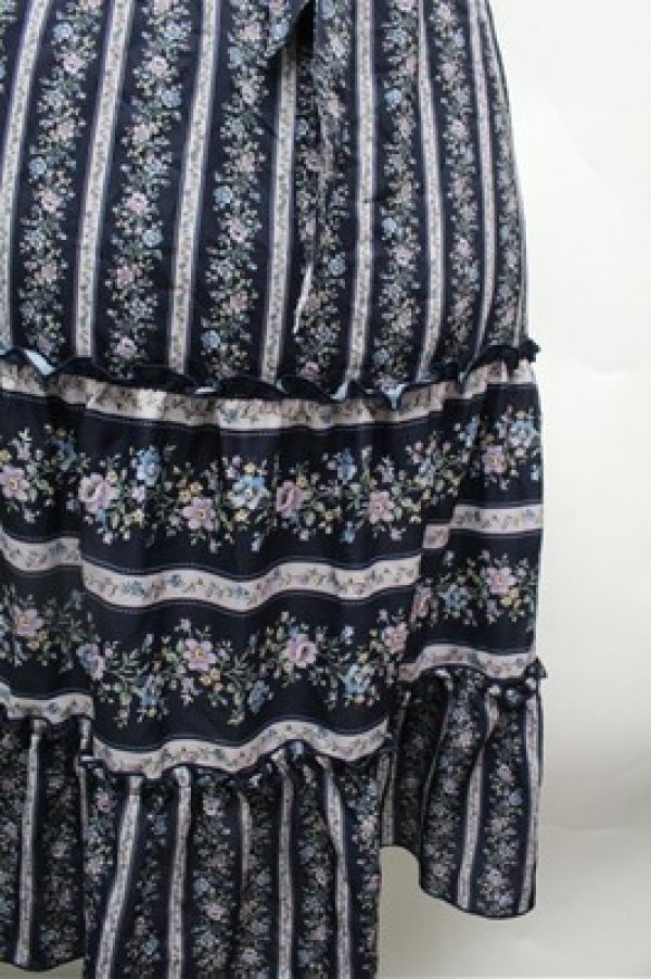 画像2: axes femme / ストライプフラワー柄スカート  紺 S-26-02-22-064-AX-SK-AS-ZS (2)