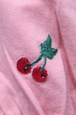画像4: Emily Temple cute / チェリー刺 カットソー  ピンク S-26-02-23-037-ET-TO-HR-ZS (4)