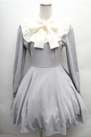 画像: Ank Rouge / ヨークフリルリボンタイカットワンピース  グレーｘ白 S-26-02-23-046-CA-OP-HR-ZS