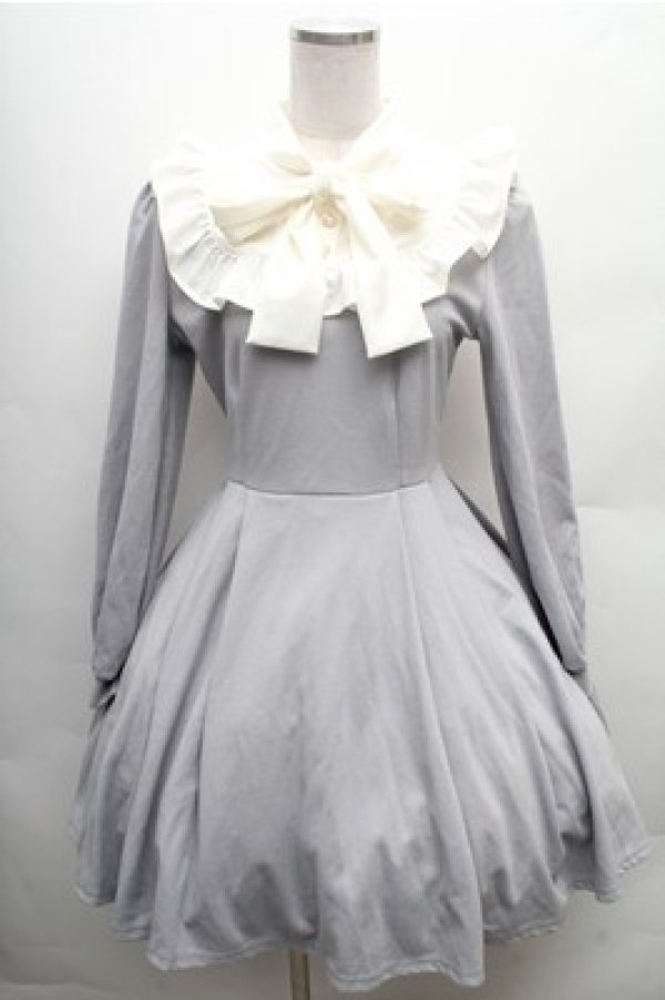 画像1: Ank Rouge / ヨークフリルリボンタイカットワンピース  グレーｘ白 S-26-02-23-046-CA-OP-HR-ZS (1)