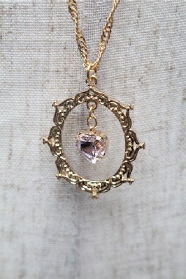 画像2: m petit by misako / AMフレームハートネックレス  ゴールド S-26-02-23-012-LO-AC-AS-ZS (2)