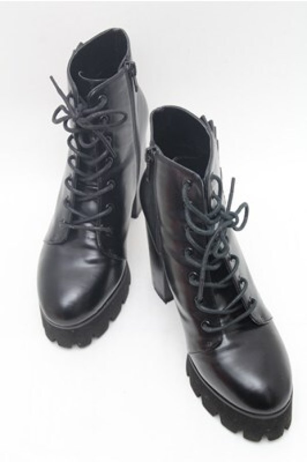 画像1: EATME / チャンキーヒールブーツ  黒 S-26-02-23-003-LO-SH-HR-ZS (1)