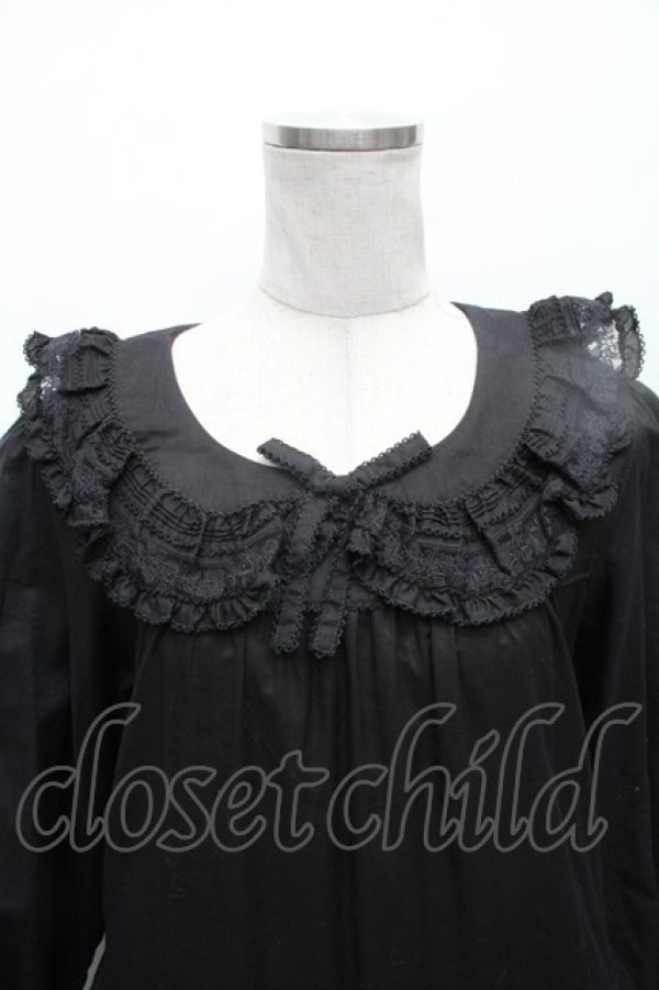 画像3: PINK HOUSE / フリル襟付きローンミディワンピース  ブラック S-26-02-26-034-LO-OP-SA-ZS (3)