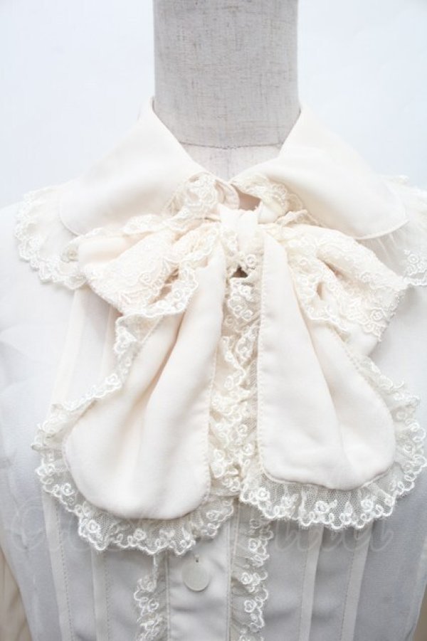 画像3: Innocent World / ドレスリボン丸衿ブラウス  アイボリー S-26-02-28-031-IW-BL-AS-ZS (3)