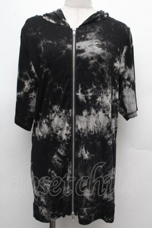 画像: Deorart / タイダイフード付き半袖パーカー  黒 S-26-03-02-012-PU-TO-HR-ZS