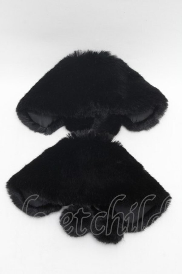 画像2: Angelic Pretty / Girlyファーアンクルカバー  黒 S-26-03-04-015-AP-ZA-HR-ZS (2)