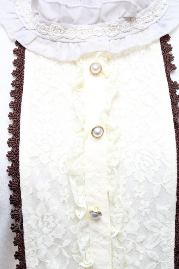 画像3: axes femme / ブローチ付ブラウス風プルオーバー  オフ S-26-03-06-025-AX-TO-AS-ZS (3)