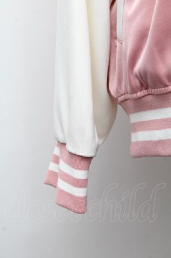 画像4: BABY,THE STARS SHINE BRIGHT / うさくみゃちゃんのSweet Loveスタジアムジャンパー  ピンク×白 S-26-03-10-056-BA-JA-TE-ZS (4)