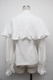 画像2: Sheglit / Beatrixケープブラウス  白 S-26-03-12-009-EL-BL-AS-ZS (2)