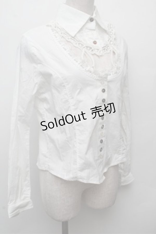 画像3: GRAMM / 胸元ビーズデザインブラウス  白 S-26-03-12-015-HN-TS-HR-ZS (3)