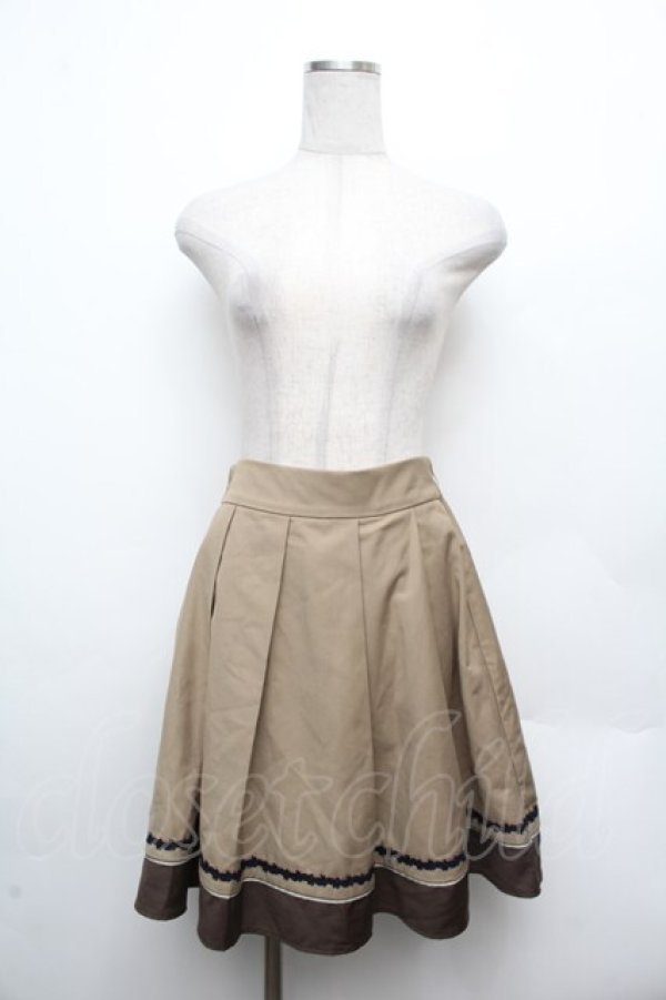 画像1: axes femme POETIQUE / バイカラープリーツスカート  ベージュ S-26-03-14-054-AX-SK-AS-ZS (1)