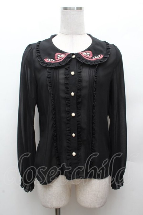 画像1: axes femme POETIQUE / リボン刺繍入りフリルブラウス  黒 S-26-03-14-011-AX-BL-HR-ZS (1)