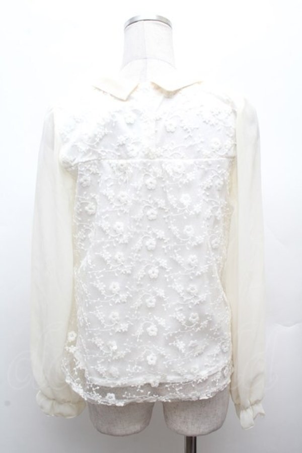 画像3: axes femme / 袖シャーリングレースプルオーバー  アイボリー S-26-03-14-014-AX-TO-HR-ZS (3)