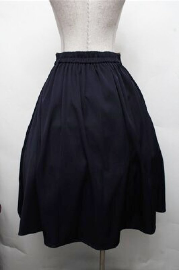 画像2: axes femme / 裾切替タックスカート  紺 S-26-03-15-062-AX-SK-HR-ZS (2)